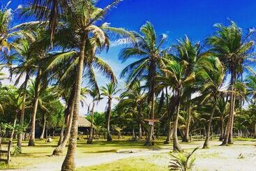 فندق فئة نجمة واحدة Criollo Beach Camp