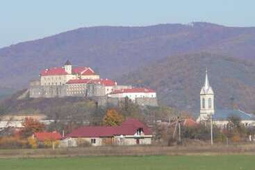 Пансион Guest House Family Green