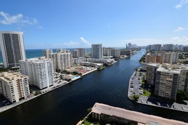 酒店 Stuning Ocean View 3 Bed 3 Bath Across The Beach @ Beachwalk
