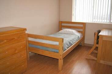 هاستل Backpacker College At Wilfrid Laurier University