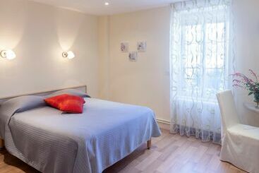 فندق Logis Hôtel Le Clos Du Vigneron