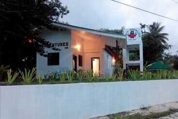 Hotel The Adventures Inn   Peleliu