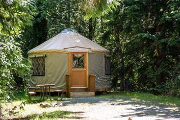 بيت ريفى Tall Chief Rv & Camping Resort