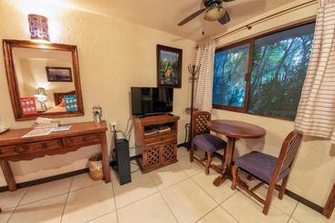 تختخواب و صبحانه Casa Yunenisa