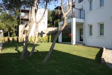 Rose Residence