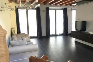 Cocco House