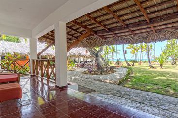 هتل Casa Grande Beach