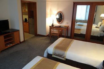 هتل Hometel  Kaohsiung