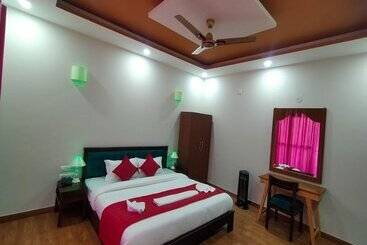 Satopanth The Auli Resort