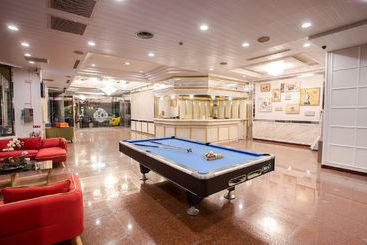 Mou Hotel Luchuan