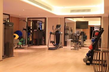 هتل Palace Garden  And Resorts