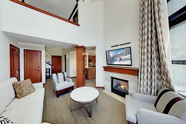 ホテル Resort At Squaw Creek S 810 & 812