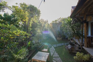 膳宿费 Kubu Yang Cottage