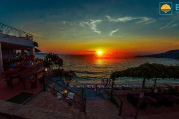 هتل Beach