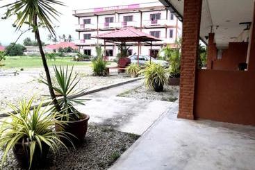 مُتل Huda Inn