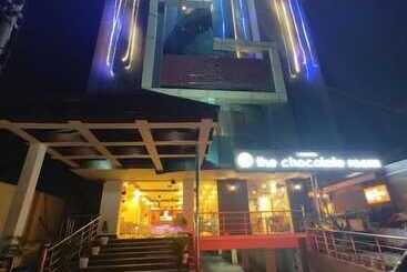 هتل Grand Majesty