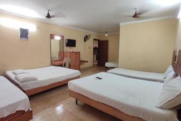 בית מלון כפרי Ymca   Near Meenakshi Amman Temple Madurai