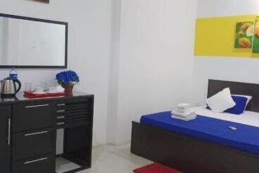 Royal Palace Airport Hotel Katunayaka