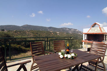 Four Seasons Villas