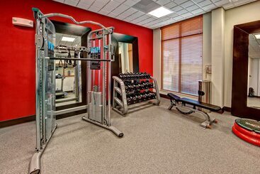 فندق Hilton Garden Inn Memphis/wolfchase Galleria