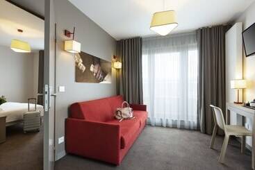 فندق Nehô Suites Porte De Genève   Gare Annemasse