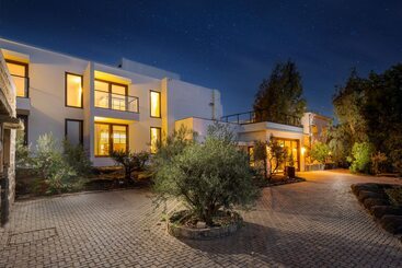 فندق Pereh Mountain Resort