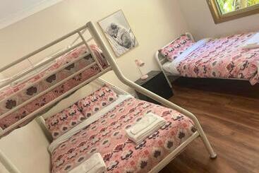 房子  Chiltern Lodge Country Retreat