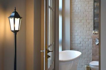 هتل La Gioia Grey Stylish Apartments