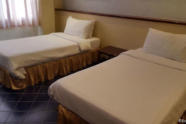 هتل Dumaguete Royal Suite Inn
