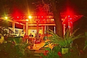 هتل Sigiri Holiday Inn