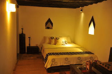 پانسیون Peacock Guest House