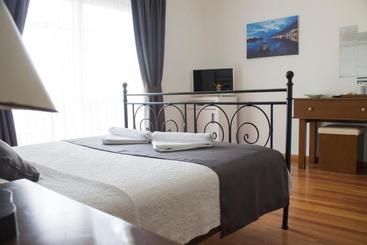 تختخواب و صبحانه Lumina Otel