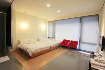 I-gogo Yesorno Hostel