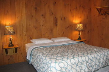 مُتل Golden Sands Resort Lake George