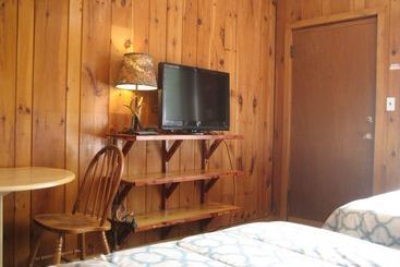 مُتل Golden Sands Resort Lake George