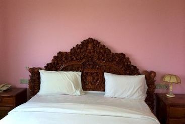 هتل Battambang Lotus