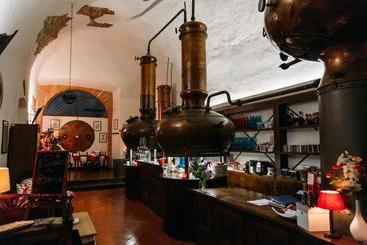 هتل Castello Del Capitano Delle Artiglierie