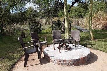 ホテル The Bush Pub & Inn