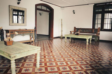 هتل The Secret Kandy