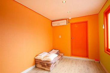 Popcorn Hostel Busan Station