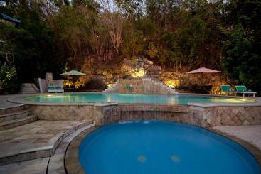 هتل Beji Bay Resort