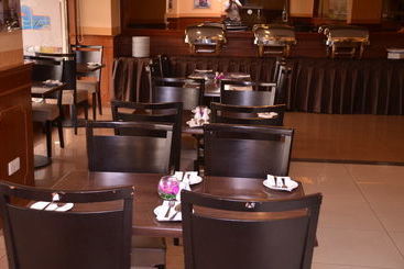 هتل Palm Inn