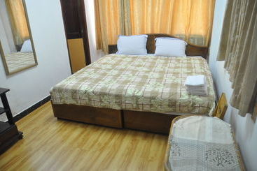 هتل SG Central Hostel