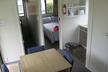 هتل Mercury Bay Holiday Park