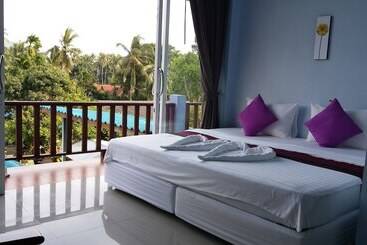 پانسیون Rung Phangan