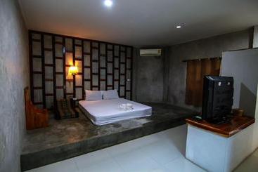 Otel Baan Pan Din Resort