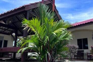 Dhania Cenang Beach Motel