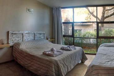 هتل Apartamentos Andrea