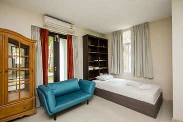 Tamnak Beach House
