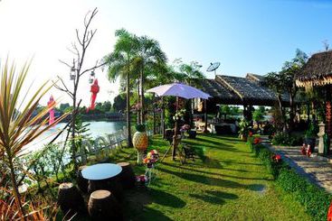 هتل Finderland Resort